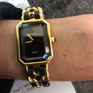 Auth CHANEL Watch S New Battery: Spa Just Dome